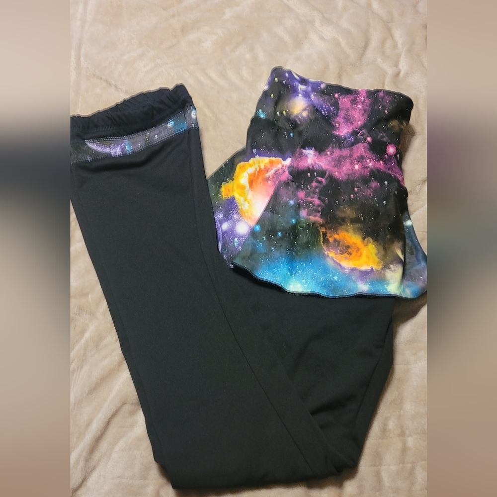 Victoria's Challenge skate pants